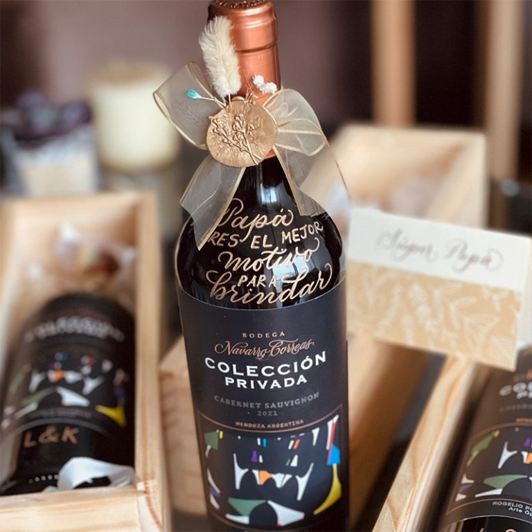 BOTELLA--VINO-GRABADA-A-MANO